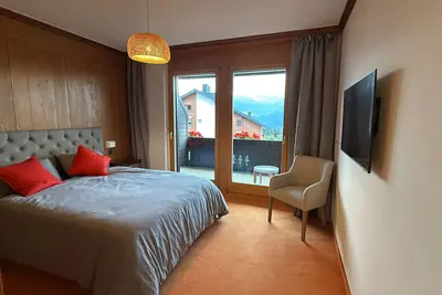 Image de Cosy Alpine Retreat in Crans-Montana