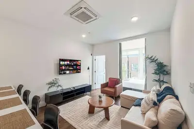 Image de Stylish 2br| Sleeps 6 | Trendy NoLibs Vibes