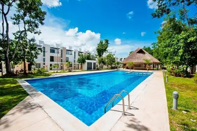 Image de Charming & Comfortable House, 15 min to Downtown