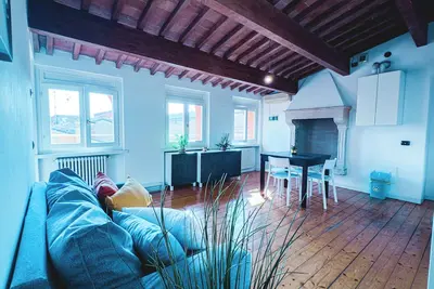 [Piazza Erbe] Rooftop free parking