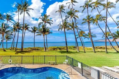 Image de Beachfront Bliss & Breathtaking Sunsets -Your Dream Stay in Kihei Awaits!