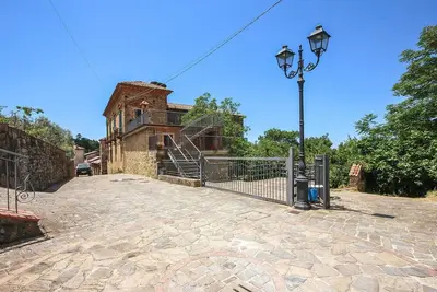 Image de Bel appartement à Serramezzana avec WiFi