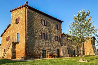 Image de Superbe appartement à Lubriano avec sauna