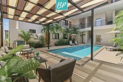 Image de 2br Near Beach w Shared Pool & Beach Gear: Stanza 11
