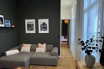 Image de Le- 1920- Hypercentre & plage à pieds.