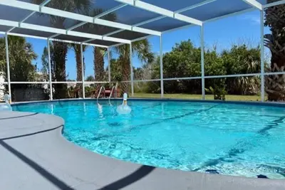 Image de Charming 2-bedroom house in lovely New Port Richey with pool.