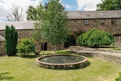 Image de Large Group Holiday Accommodation – 3 Cottages Sleeping 18 in North Devon