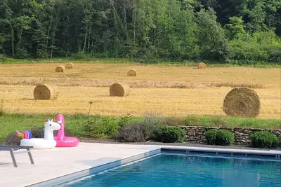 Image de Le Sorbier, Gîte avec piscine