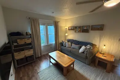 Image de Cozy 2-Br/1Bath House Near Hilton, Jack Trice, Iowa State in Central Ames