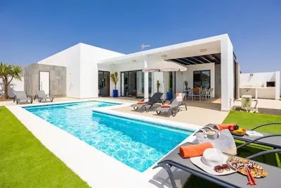 Image de Villa Arbol Del Sol - Trois Chambres Villa, Couchages 6