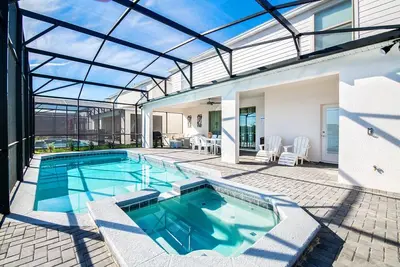 Image de Luxury Lakeview Villa | Heated Pool, Game Room, Themed Bedrooms | Near Disney