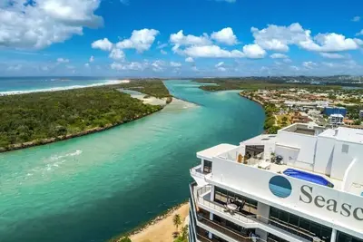 Image de Level 24 Penthouse - SeaScape - Ocean facing with Rooftop Pool