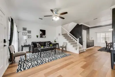 Image de 4br Pet Friendly Near Six flags