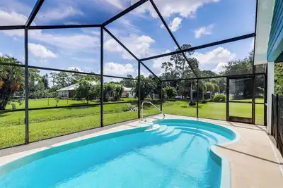 Image de 6 Mi to St Lucie River: Family Home w/ Patio!
