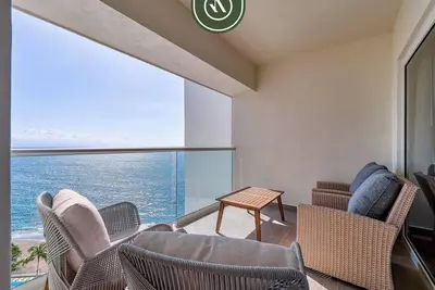 Image de New Oceanview Condo with Beach - Pools - Gym