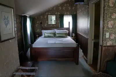 Image de Countryside Cottage with Private Deck