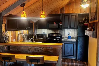 Image de Stylish `Barn Loft` near Grayson Highlands