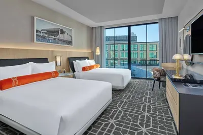 Image de The Crescent Hotel | Deluxe Queen Queen| Pet-Friendly Family Experiences
