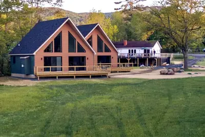 Image de Boathouse Sacandaga Lake<br>It doesn’t get any better