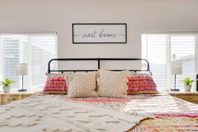 Image de Cozy Private 1-bedroom Cottage in Mesquite, Nv {no host fees}