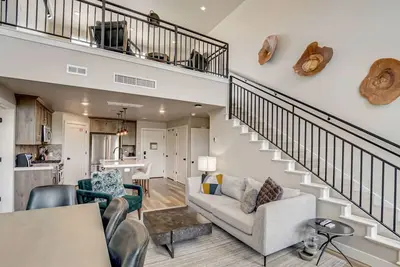 Image de Beautiful resort condo with incredible amenities and shuttle service