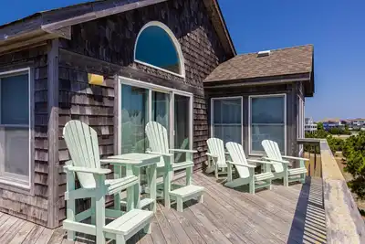 Image de Perfect semi-oceanfront Getaway with Full Kitchen, Wifi, and A/C | Dog-friendly
