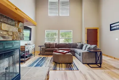 Image de Experience the best of the Pacific Northwest at the Villages at Roslyn Ridge