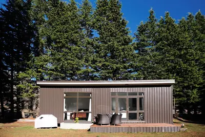Image de A quite gateway in the mountain! Cass cottage 1 - Lake Pearson, Authur's Pass
