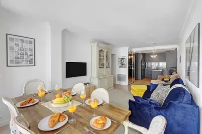 Image de Élégant appartement T3 près des Champs-Élysées