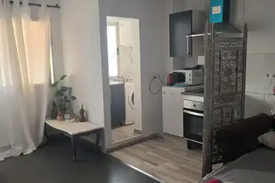 Image de 45 m2 studio in the iconic Rusaffa district right next to the historic old town