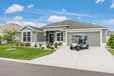 Image de 3/2 w/ Golf Cart in The Village of Moultrie Creek
