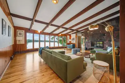 Image de 4br • 2. 5ba • Sauna • Private Dock • 30 Wooded Acres • Near Grand Rapids, Mn