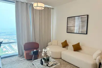 Sophisticated 2-Br in Noora Tower