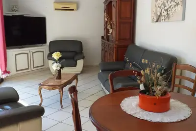 Image de Bord de mer, beau logement de 60 m², indépendant, jardin, terrasse 6 couchages