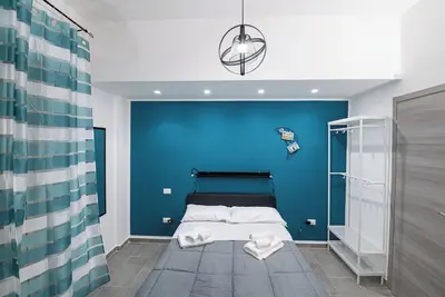 Image de Your home away from home - Triple room with private bathroom.