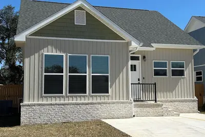 Image de Beautiful custom cottage built in 2025 \n5 minutes to Perdido Key Beaches