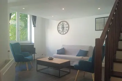 Image de Appartement duplex donnant sur cour, agréable, calme et refait à neuf en 2024