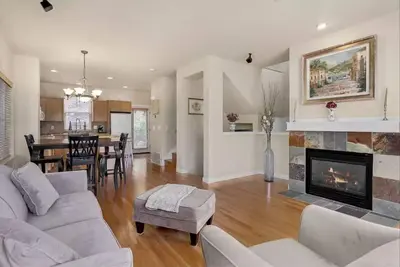 Image de Lux 3-bedroom townhome