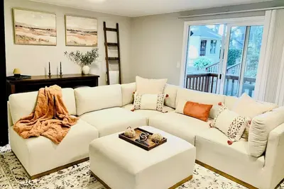 Image de 4-bedroom house in lovely Kirkland2 with Ac, fully fenced