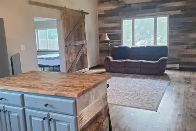 Image de Charming, clean mountain home outside Helena, between Yellowstone/Glacier