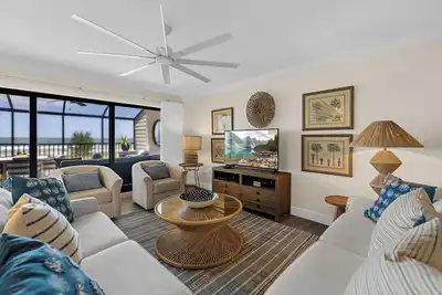 Image de Sea Oats 156 - Elevator - Gulf Front - Pool - Tennis - Sleeps 4