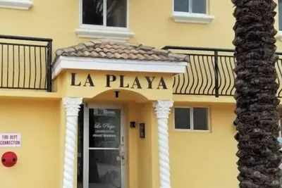 Image de Modern Beachfront Suite at Hollywood Broadwalk