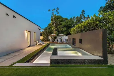 Image de New Construction Villa/Top Location/Jacuzzi/Bkb Ct