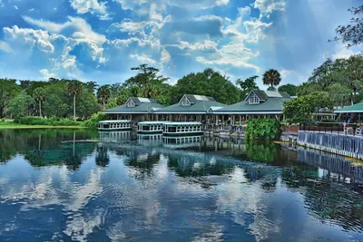 Image de Lux Home - Mins to Uf Health\n& Hca Hospital