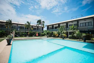 Image de Tropical Poolside Apartment - WiFi Aircon Netflix