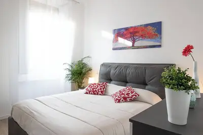 Image de 10 min Duomo Flat up to 4 [Bocconi, Porta Romana, Fondazione Prada, Linate]