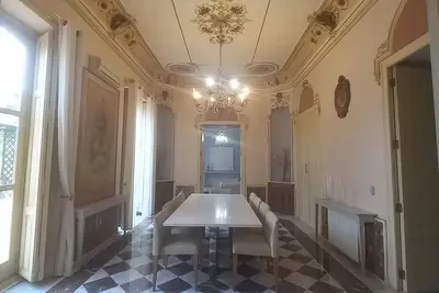 Image de Echeveste Mansion