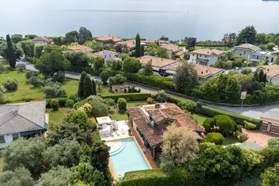 Image de Villa Artemisia - elegance & relaxation just 300 m from Lake Garda