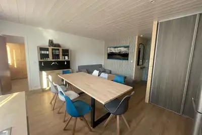 Image de Appartement lumineux refait à neuf proche centre ville et toutes activités