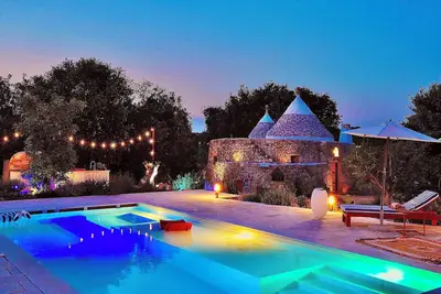 Image de Tenuta La 'NZegna: Trullo with pool in the heart of Puglia
